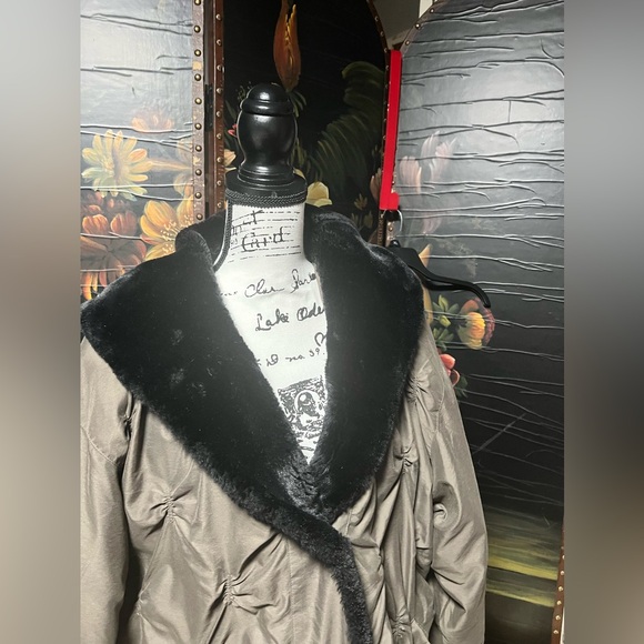 UTEX Vintage Down Filled Parka Puffer Coat taupe color - Picture 7 of 14